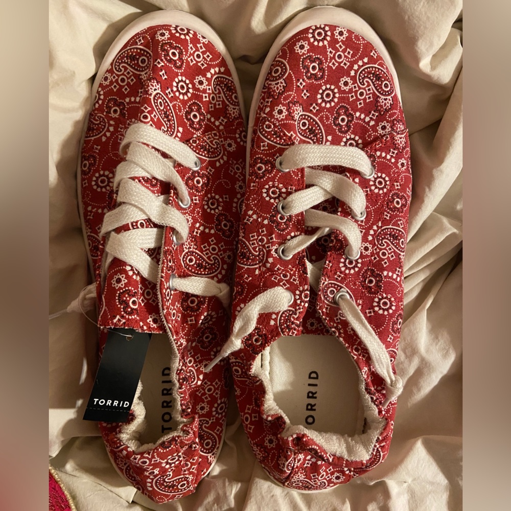 Torrid Red Paisley Slip-on Sneakers size 12